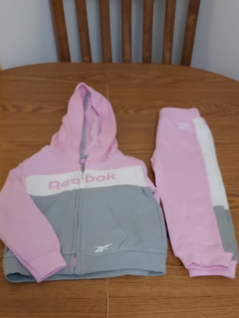 Reebok Jogger Set